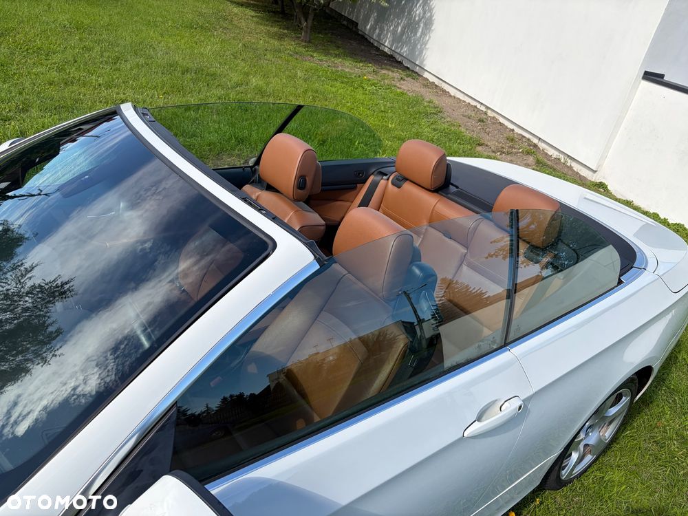 BMW Seria 3 320i Edition Exclusive - 7