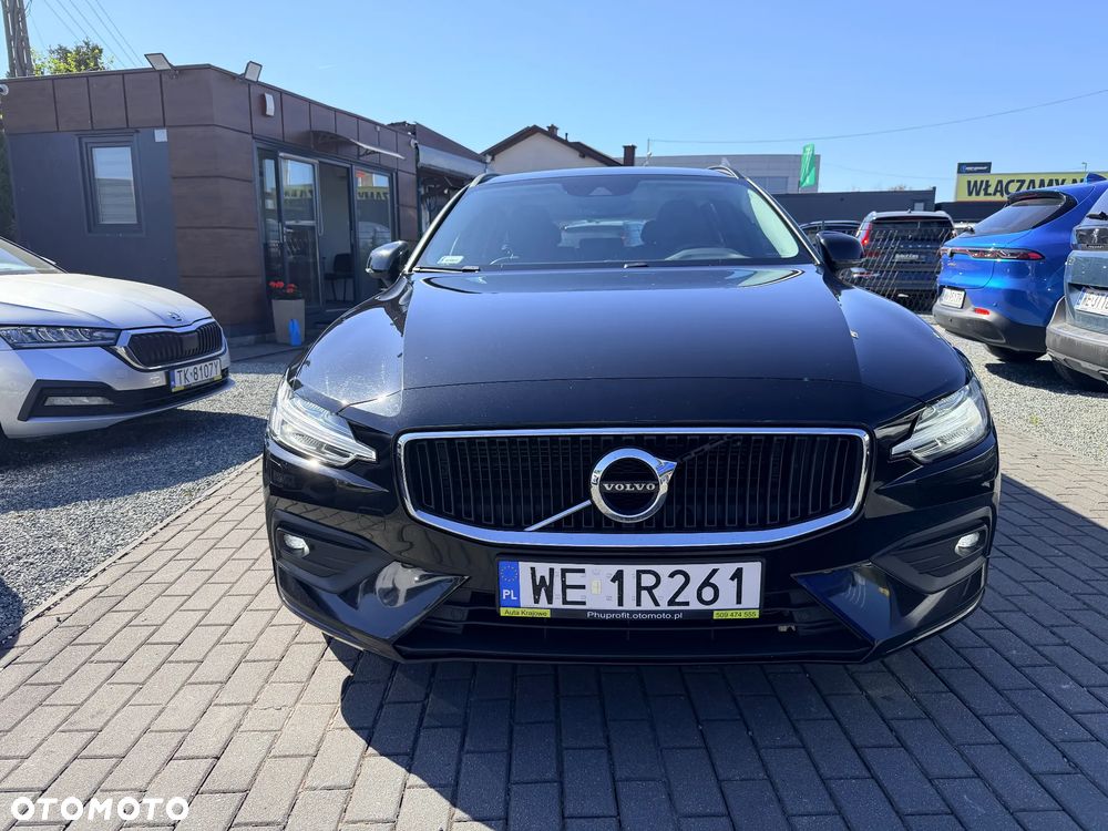Volvo V60 D4 Momentum Pro - 3
