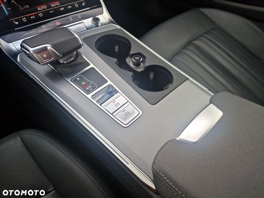 Audi A6 Avant - 14