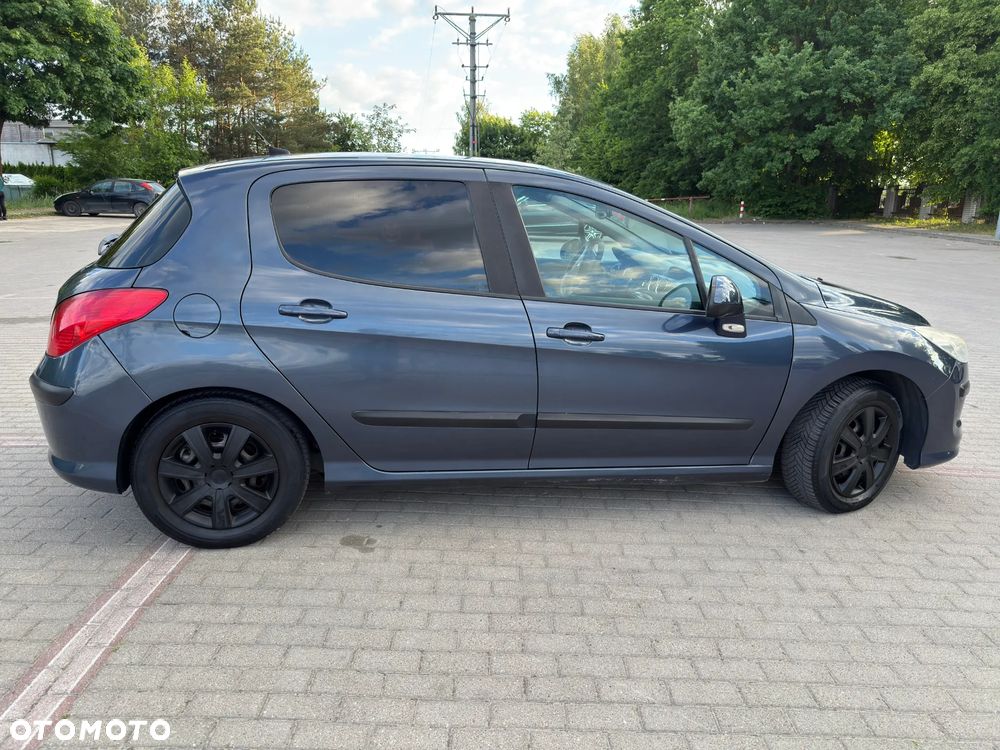 Peugeot 308 - 7