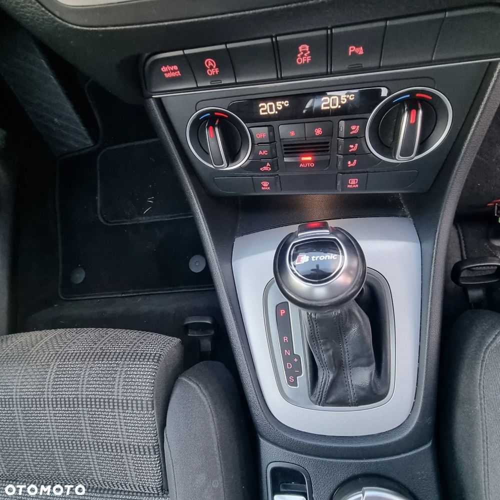 Audi Q3 2.0 TDI Quattro Design S tronic - 13