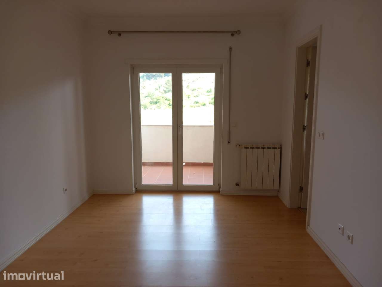 Apartamento T1, com 137m² localizado no prestigiado Resort Campo Real. - Grande imagem: 5/21