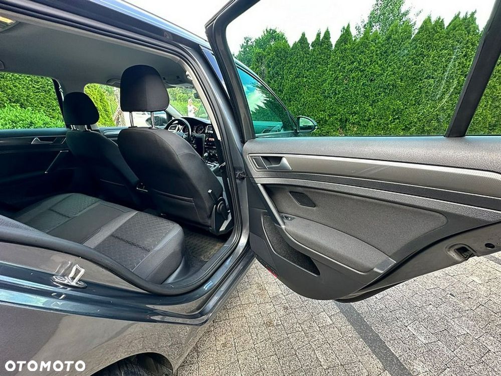 Volkswagen Golf Variant 2.0 TDI SCR DSG Join - 15