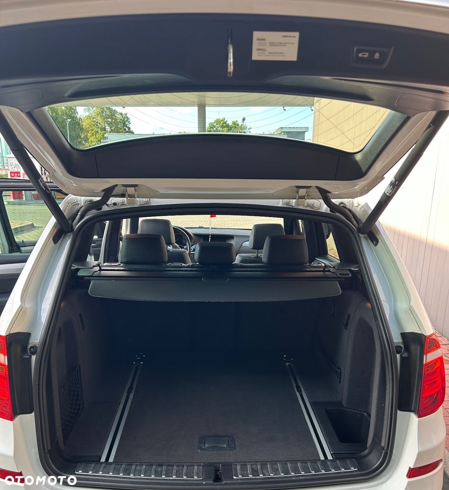BMW X3 xDrive20d - 17