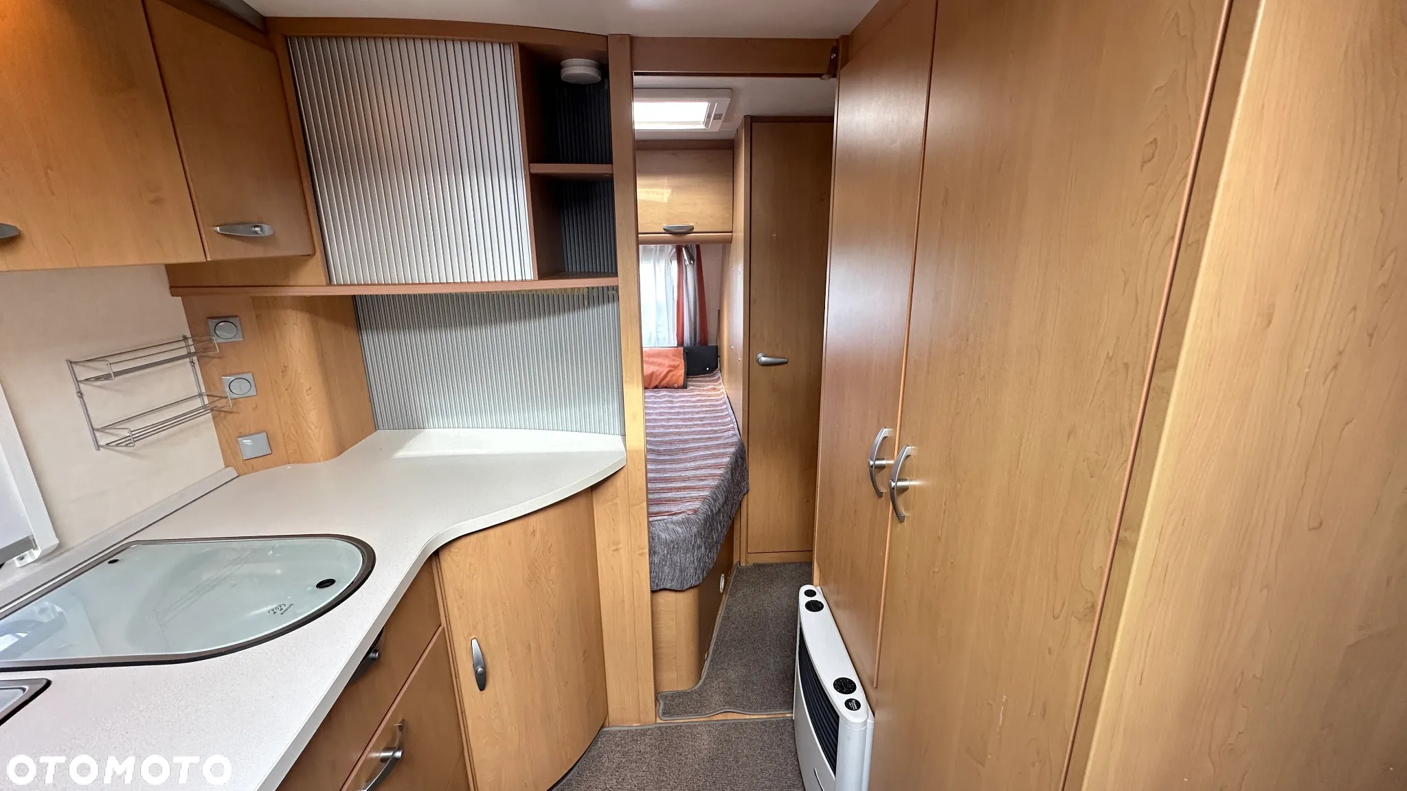 KNAUS 500 SUDWIND z przedsionkiem Isabella i napędem Enduro. - 21