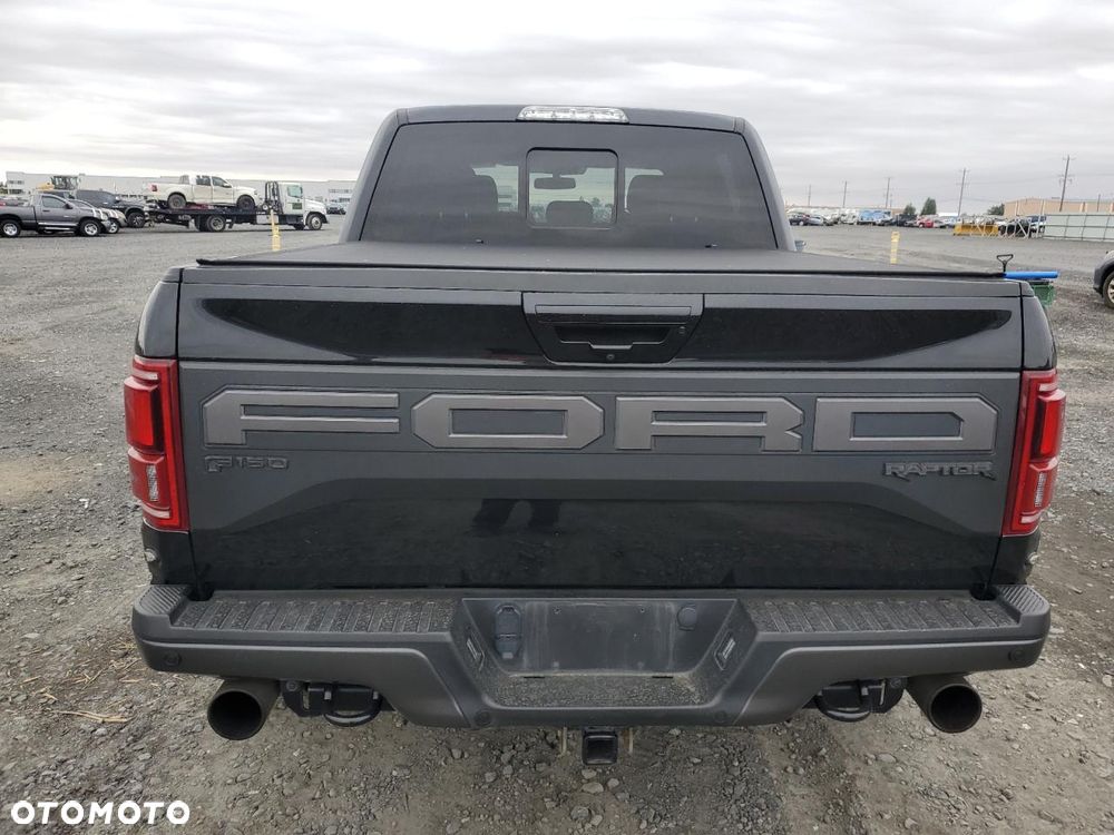 Ford F150 - 6