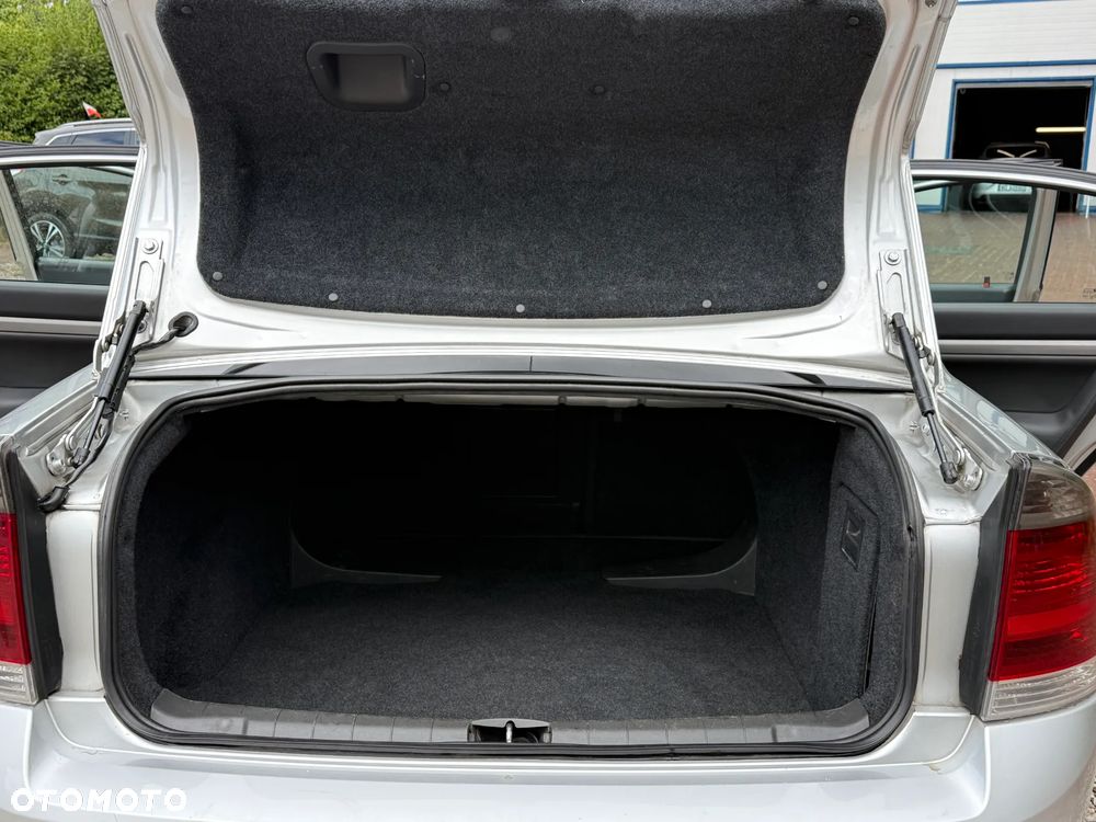 Opel Vectra 1.9 CDTI Elegance - 12