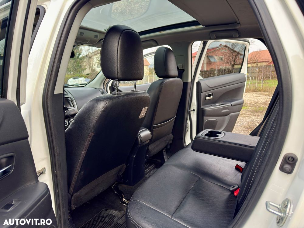 Mitsubishi ASX 1.8 DI-D 4WD Instyle - 15