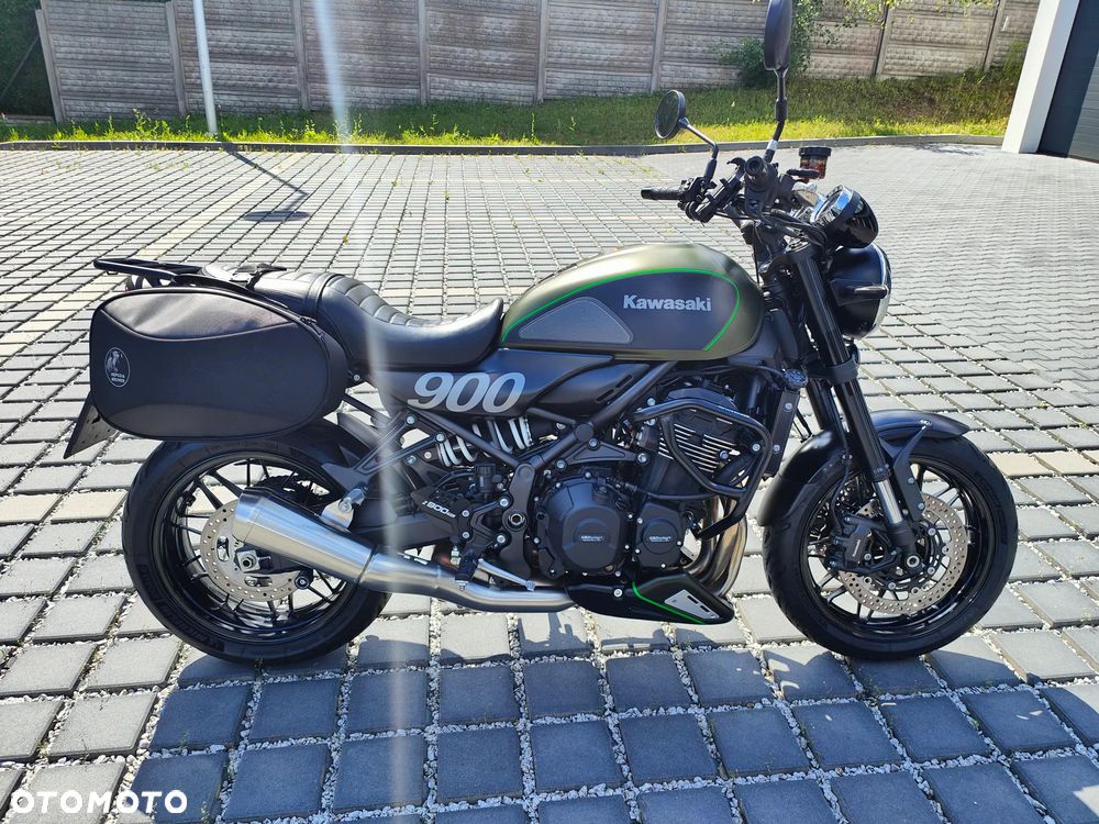 Kawasaki Z 900 RS - 9