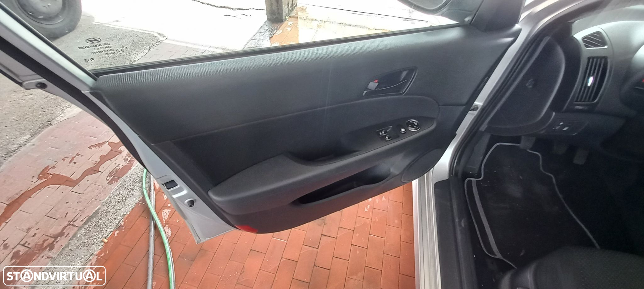 Hyundai i30 1.6 CRDI Blue Comfort CPF - 5