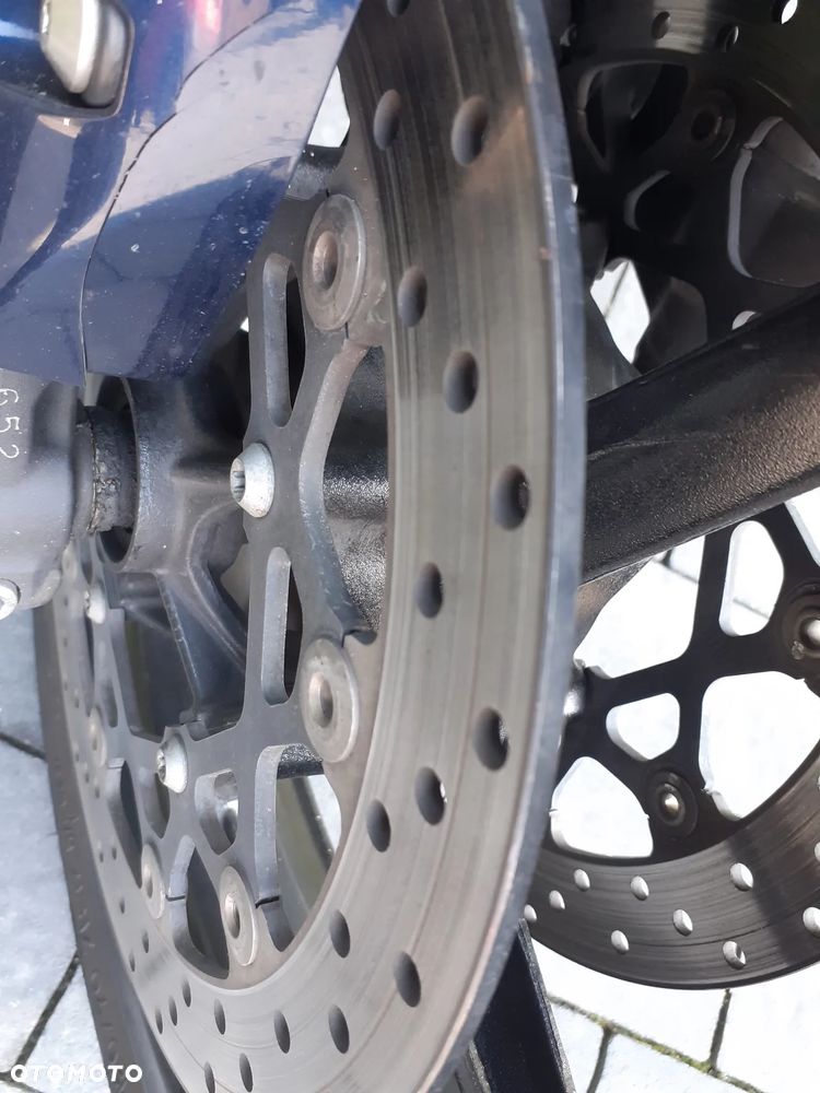 Yamaha FZ - 5