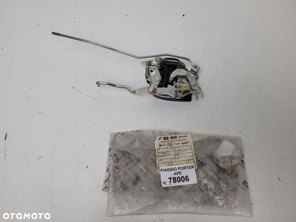 PIAGGIO PORTER APE MECHANIZM ZAMKA KLAMKI PRAWY - 1
