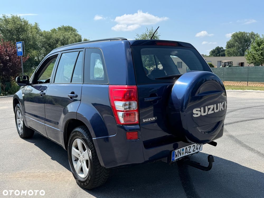 Suzuki Grand Vitara 2.0 Limited - 14