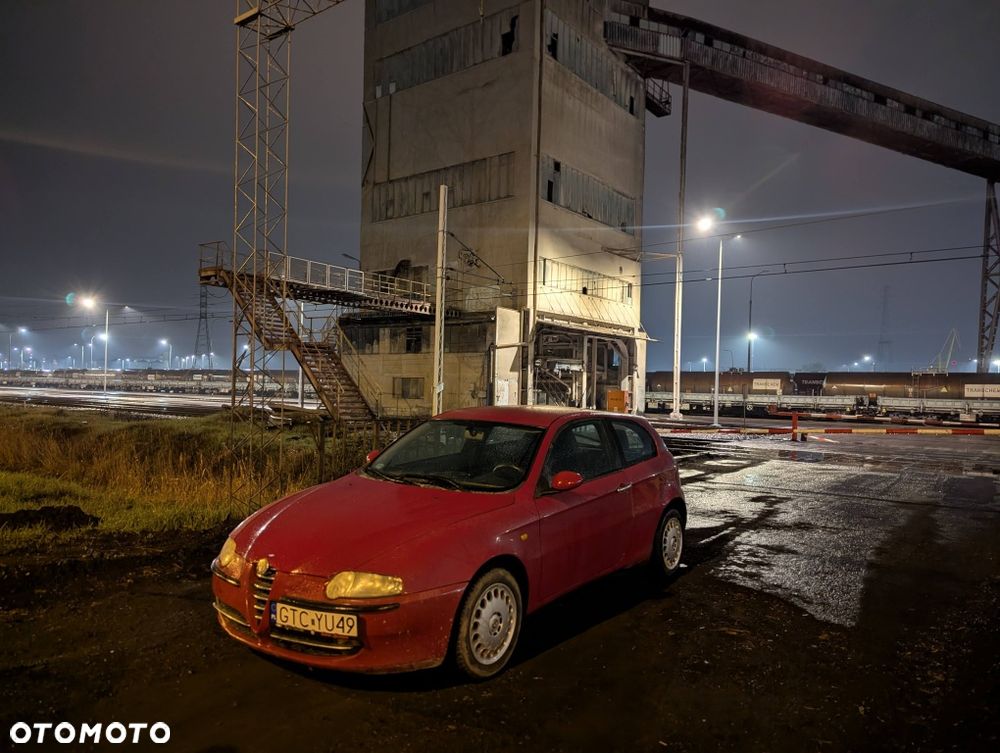 Alfa Romeo 147 - 1
