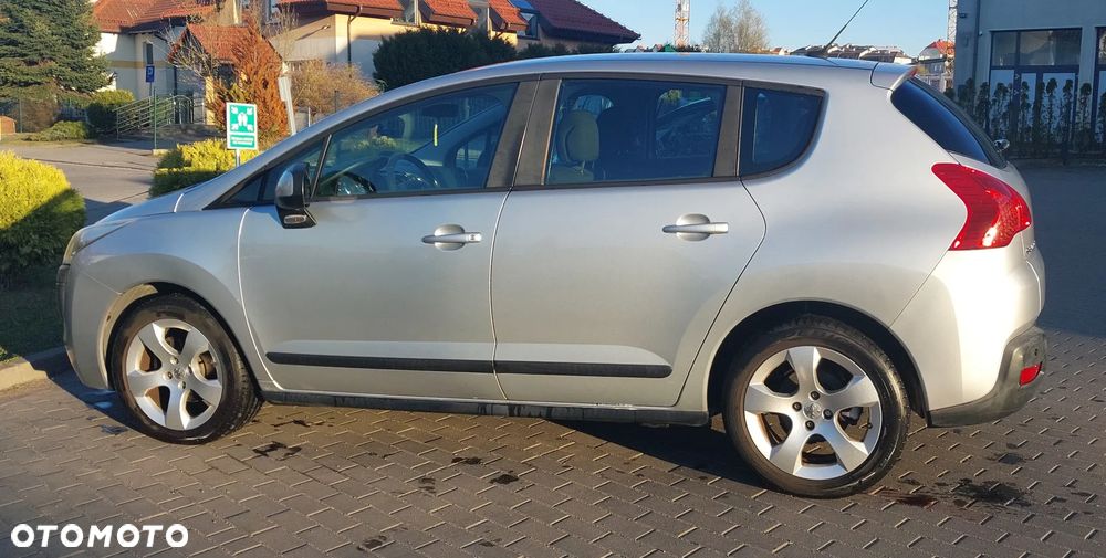 Peugeot 3008 1.6 Active - 5
