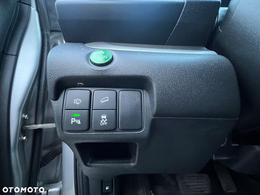 Honda CR-V 2.0i-VTEC 4WD Automatik Executive - 26