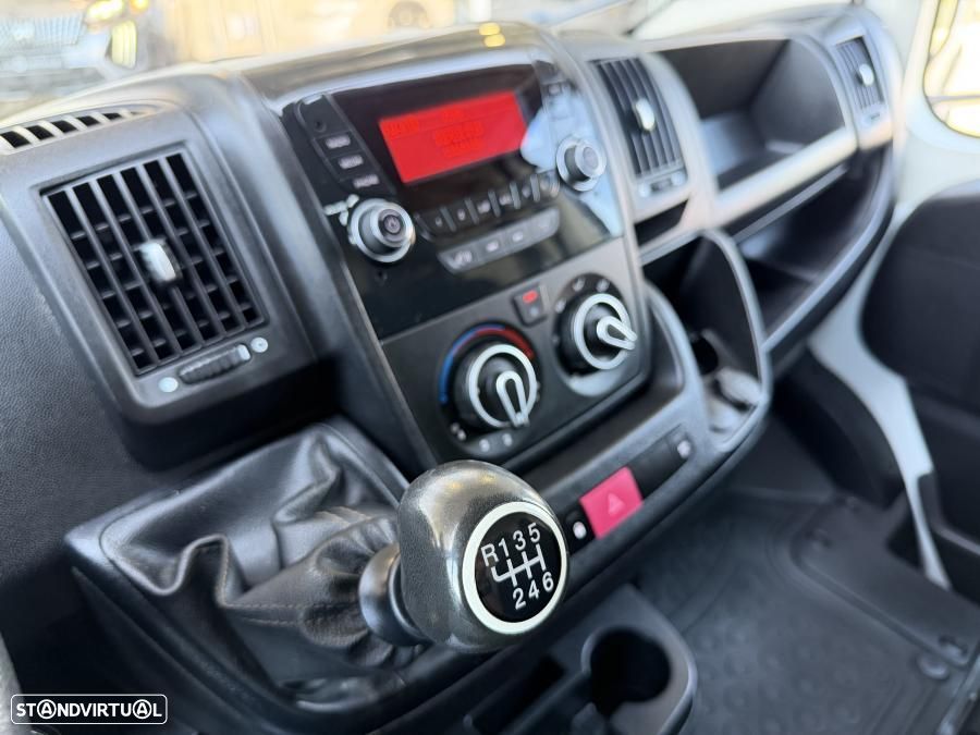 Peugeot Boxer 2.2 BLUEHDI 330 L1H1 PRO C/IVA DEDUTÍVEL - 13