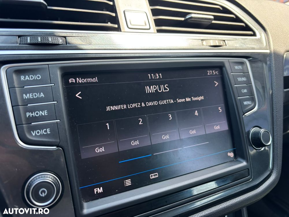 Volkswagen Tiguan - 19