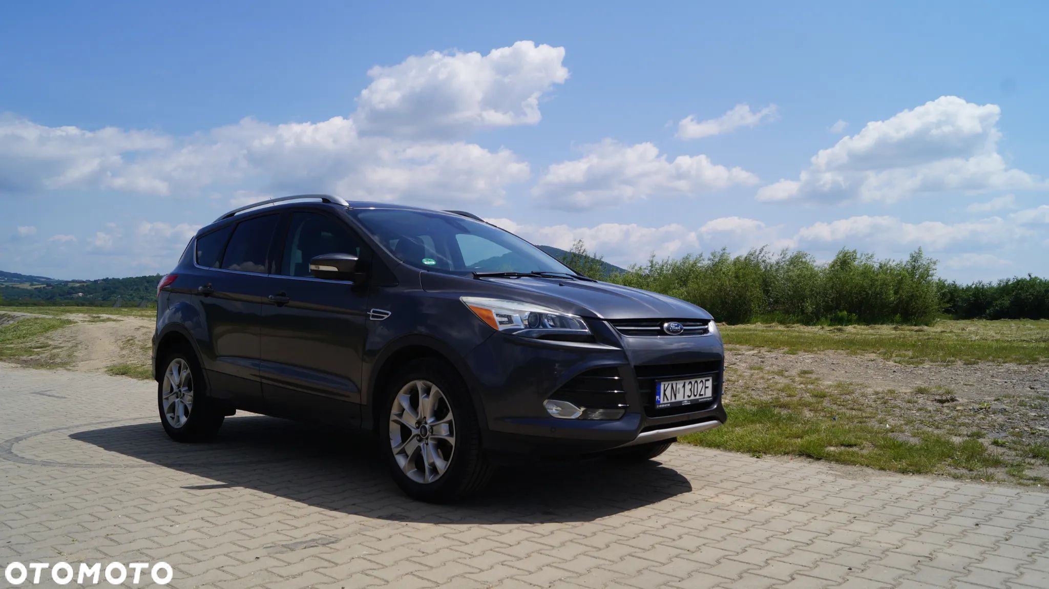 Ford Escape 2.0 EcoBoost AWD Titanium - 1