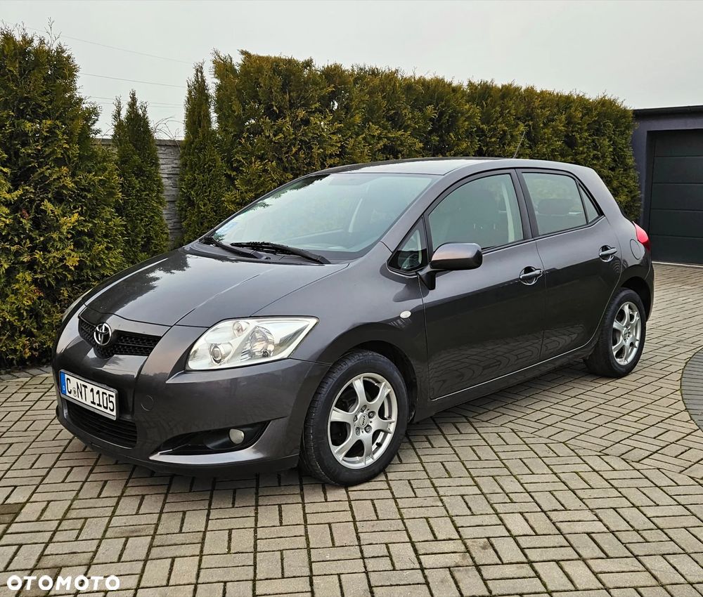 Toyota Auris 1.6 VVT-i Executive - 6