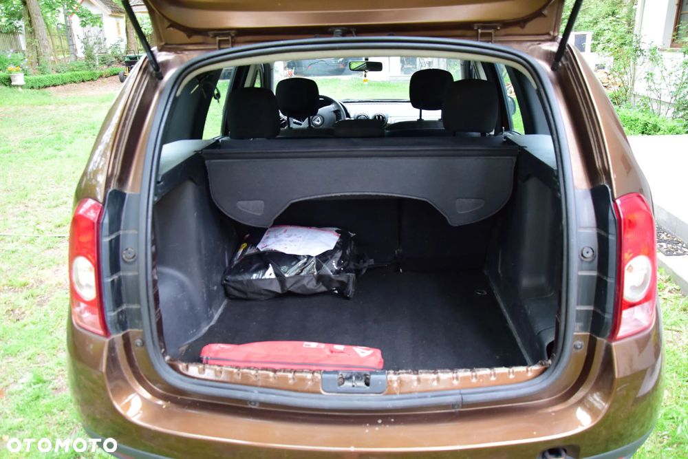 Dacia Duster 1.6 Laureate - 13