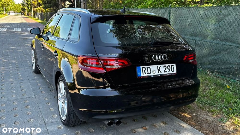 Audi A3 Sportback - 8