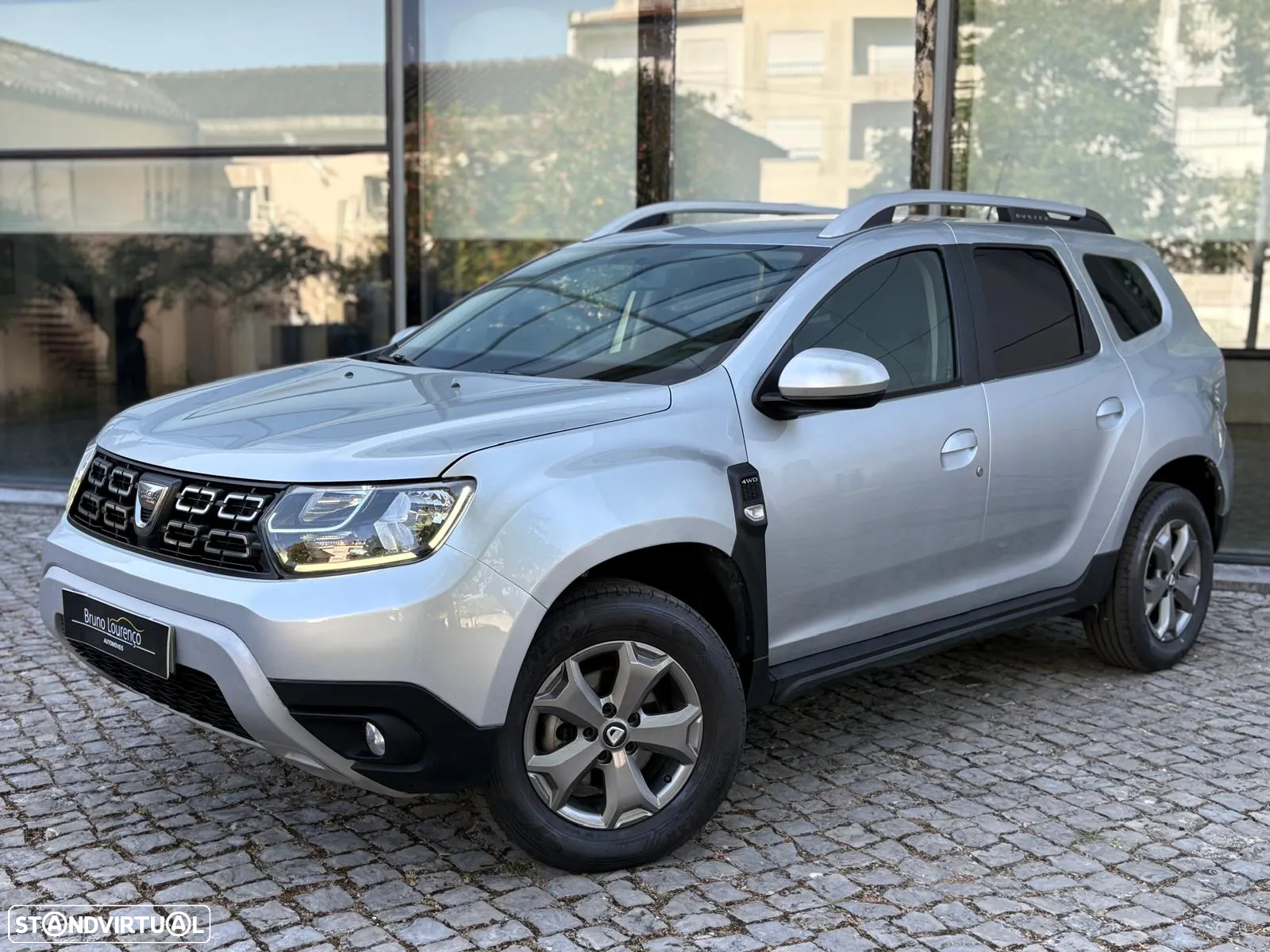Dacia Duster 1.5 Blue dCi Comfort 4WD - 11