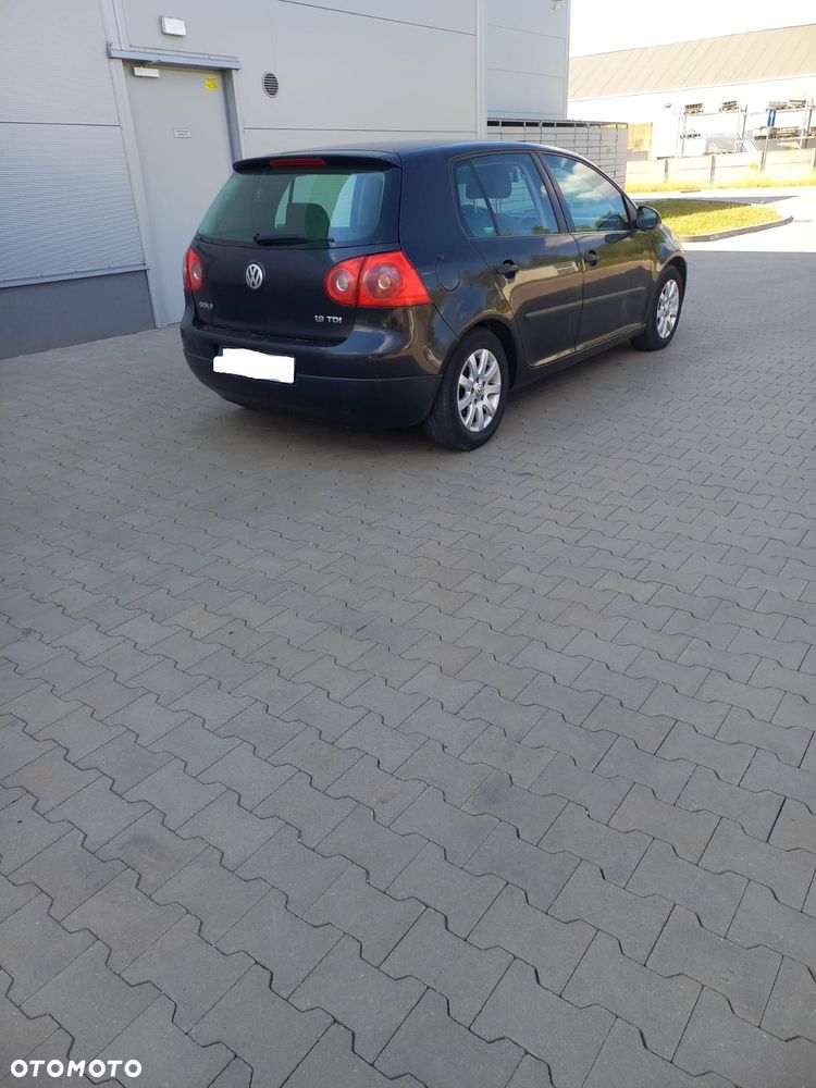 Volkswagen Golf - 4