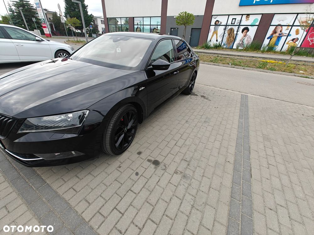 Skoda Superb 2.0 TSI 4x4 L&K DSG - 6