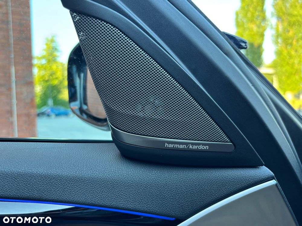 BMW Seria 5 530e M Sport sport - 39