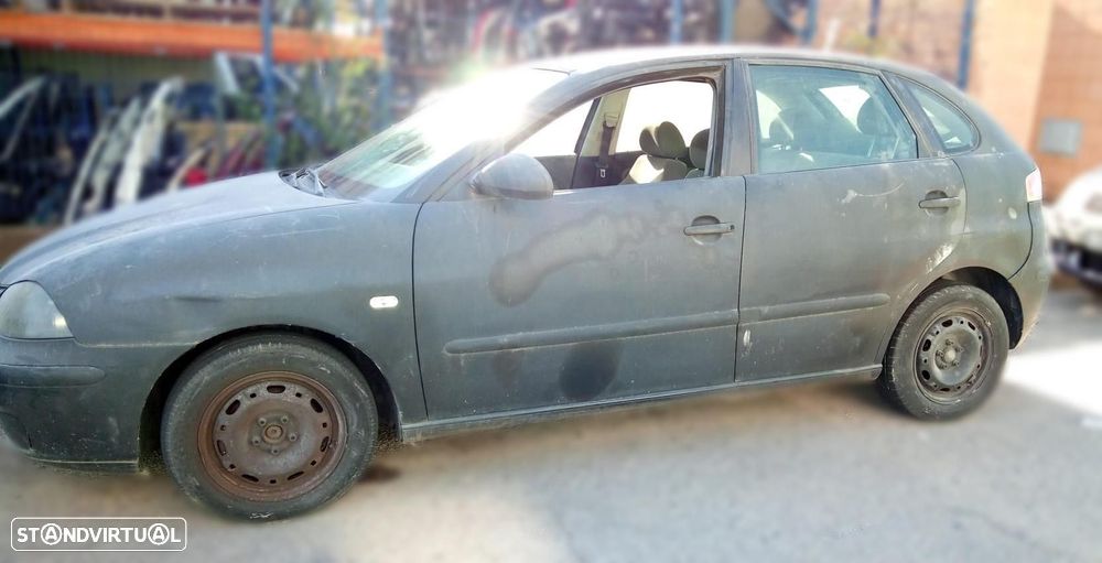 FAROLIM TRASEIRO DIREITO SEAT IBIZA 6L1 - 5