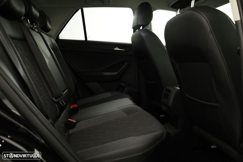 VW T-Roc 1.0 TSI - 21