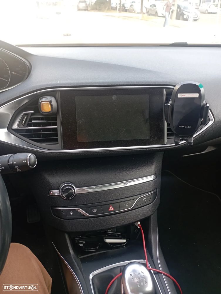 Peugeot 308 BlueHDi FAP 120 Stop&Start Allure - 17