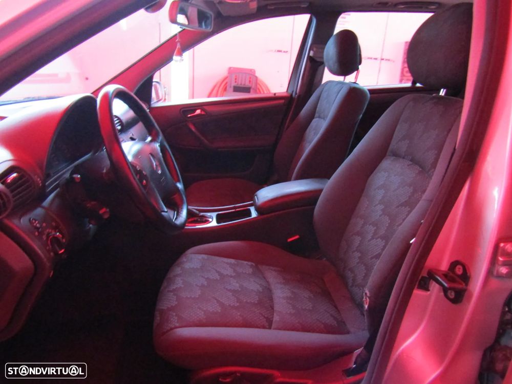 Mercedes-Benz C 220 - 8