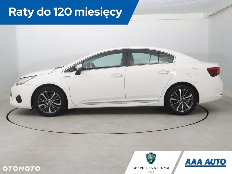 Toyota Avensis - 4