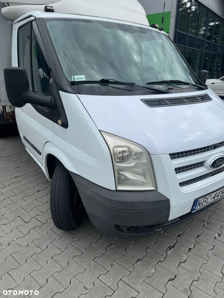 Ford Transit - 17