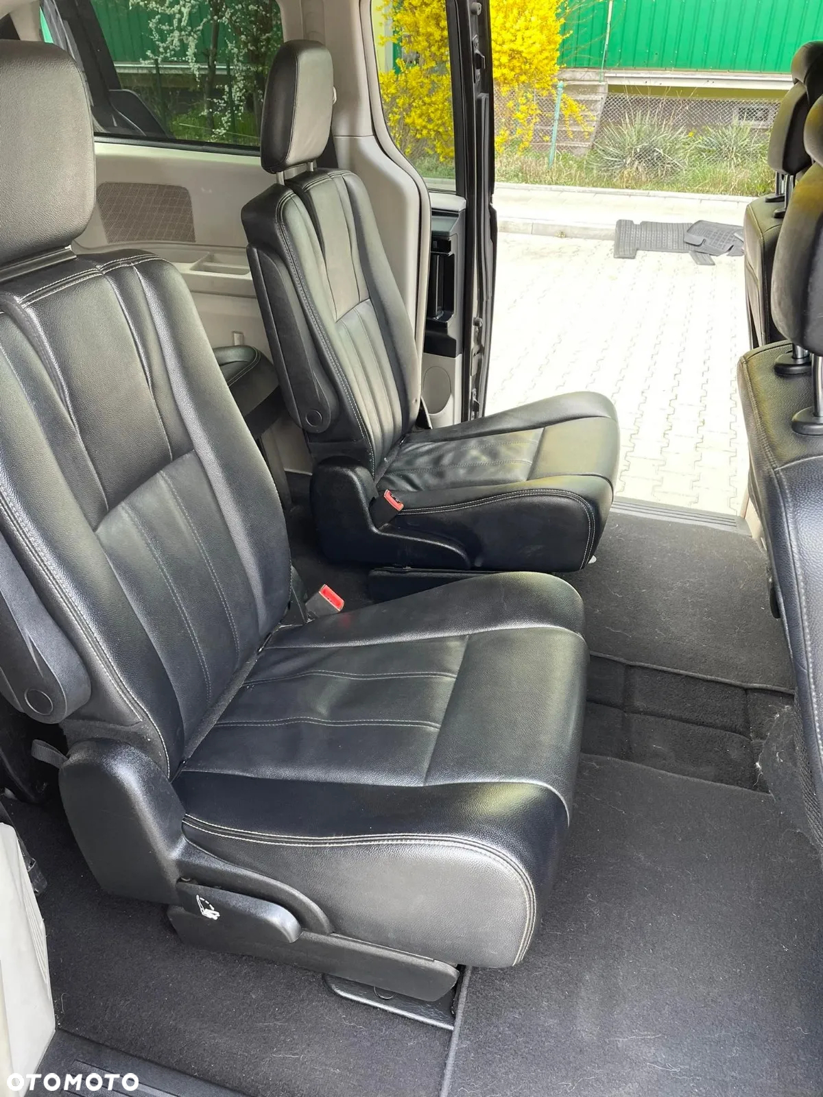 Chrysler Town & Country 3.6 Touring - 13