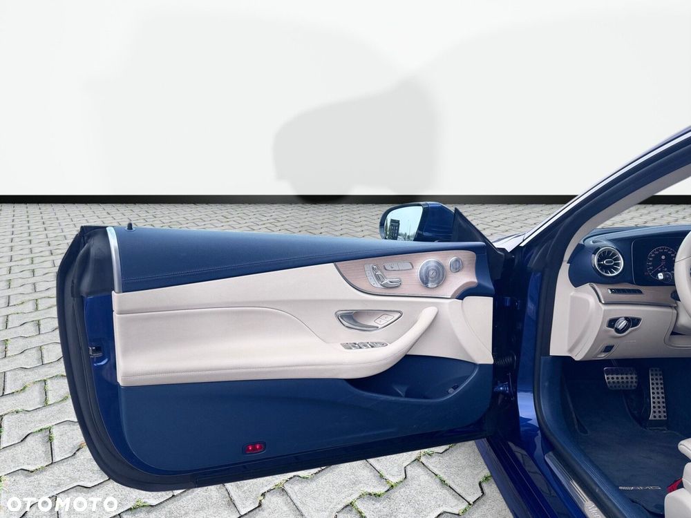 Mercedes-Benz Klasa E - 12