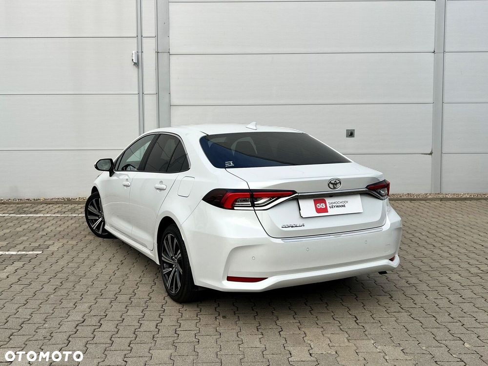 Toyota Corolla - 7