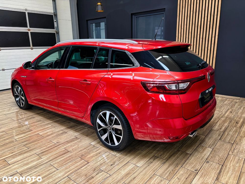 Renault Megane TCe 140 GPF BOSE EDITION - 10