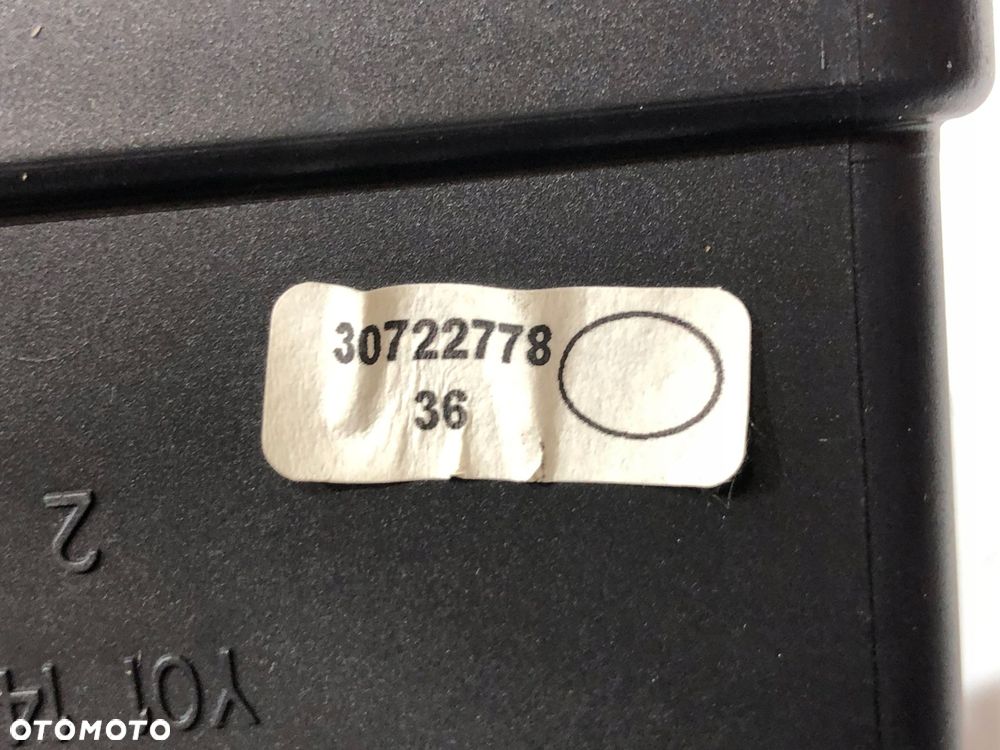 volvo v50 kratka nawiewu środek przycisk awaryjny - 7