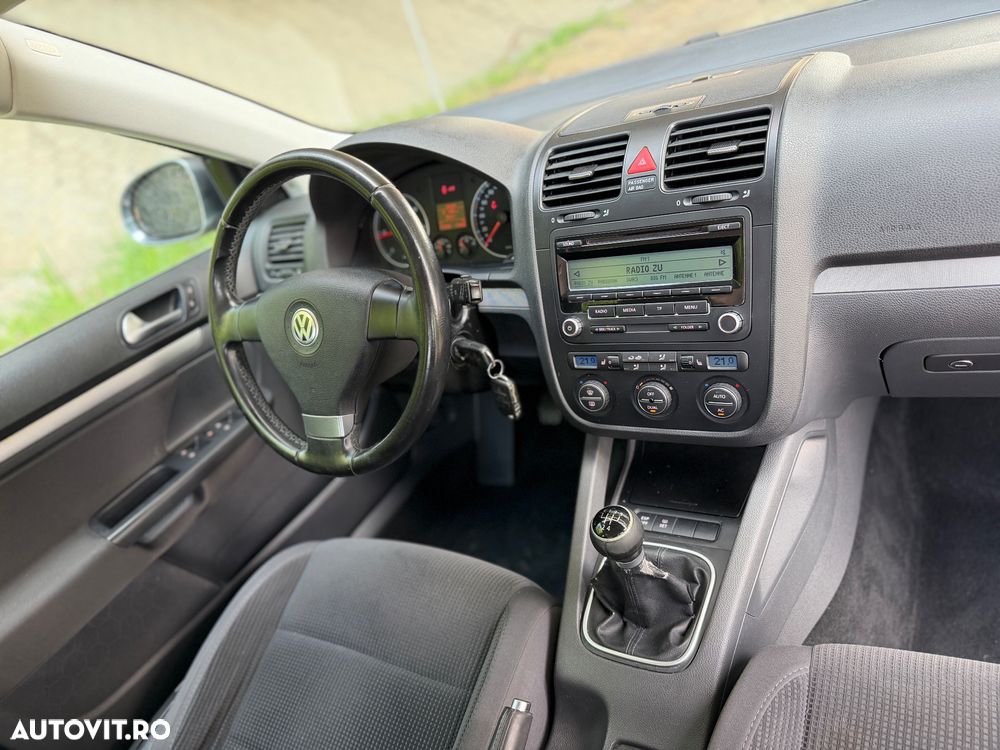 VOLKSWAGEN Golf 2009 — imagine 9