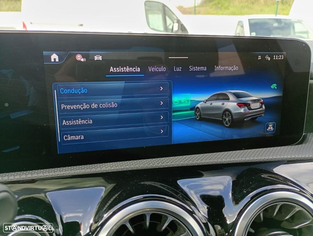 Mercedes-Benz A 250 Limousine e 8G-DCT AMG Line Advanced Plus - 39