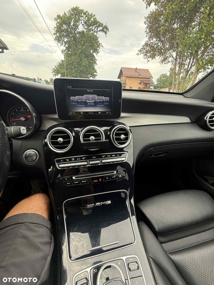 Mercedes-Benz GLC 250 4Matic 9G-TRONIC - 10