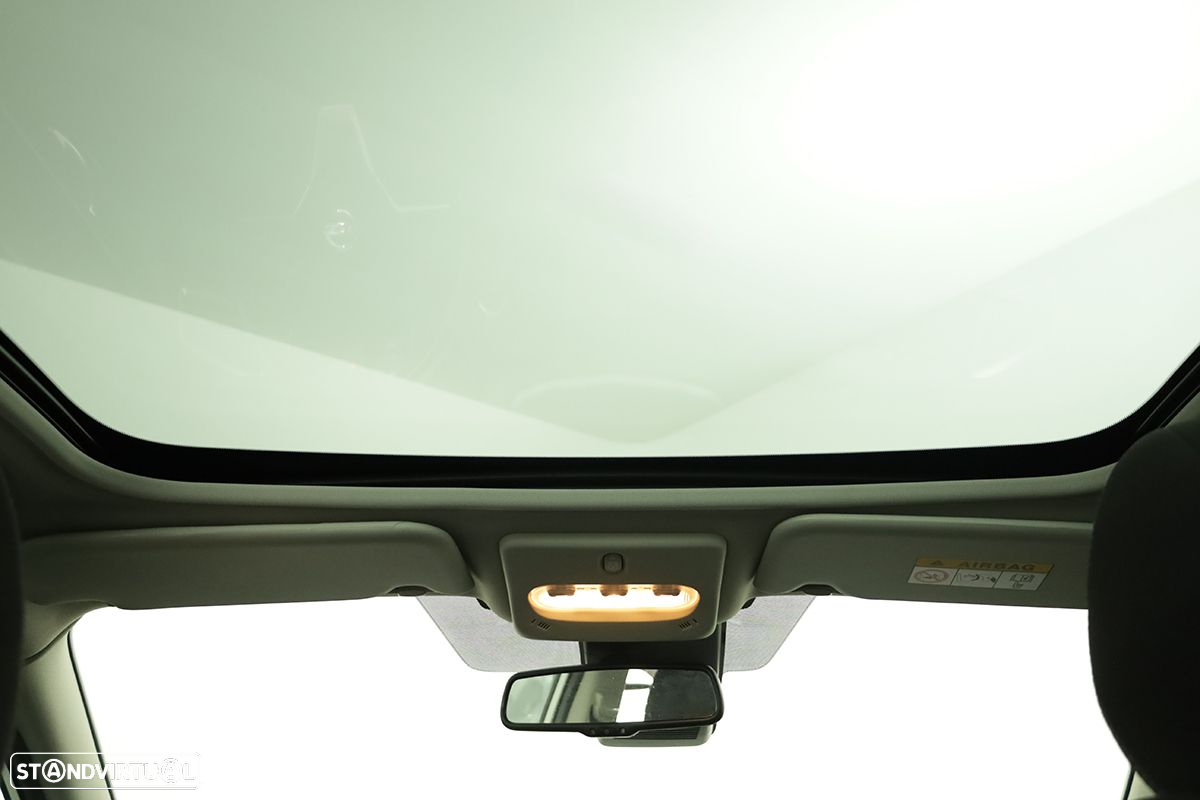 Nissan Qashqai 1.2 DIG-T N-Connecta PS Xtronic - 23