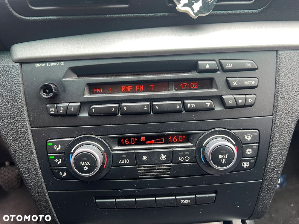 BMW Seria 1 118d - 13