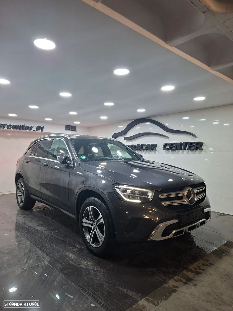Mercedes-Benz GLC 300 de 4Matic 9G-TRONIC AMG Line - 2