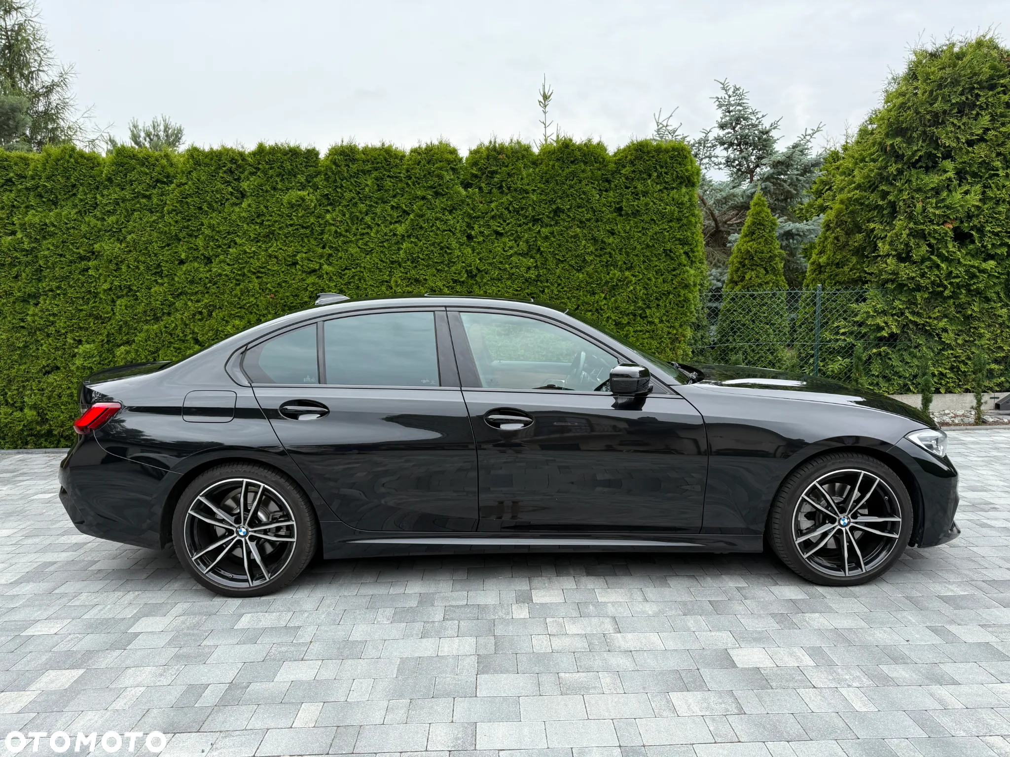 BMW Seria 3 330i xDrive - 6