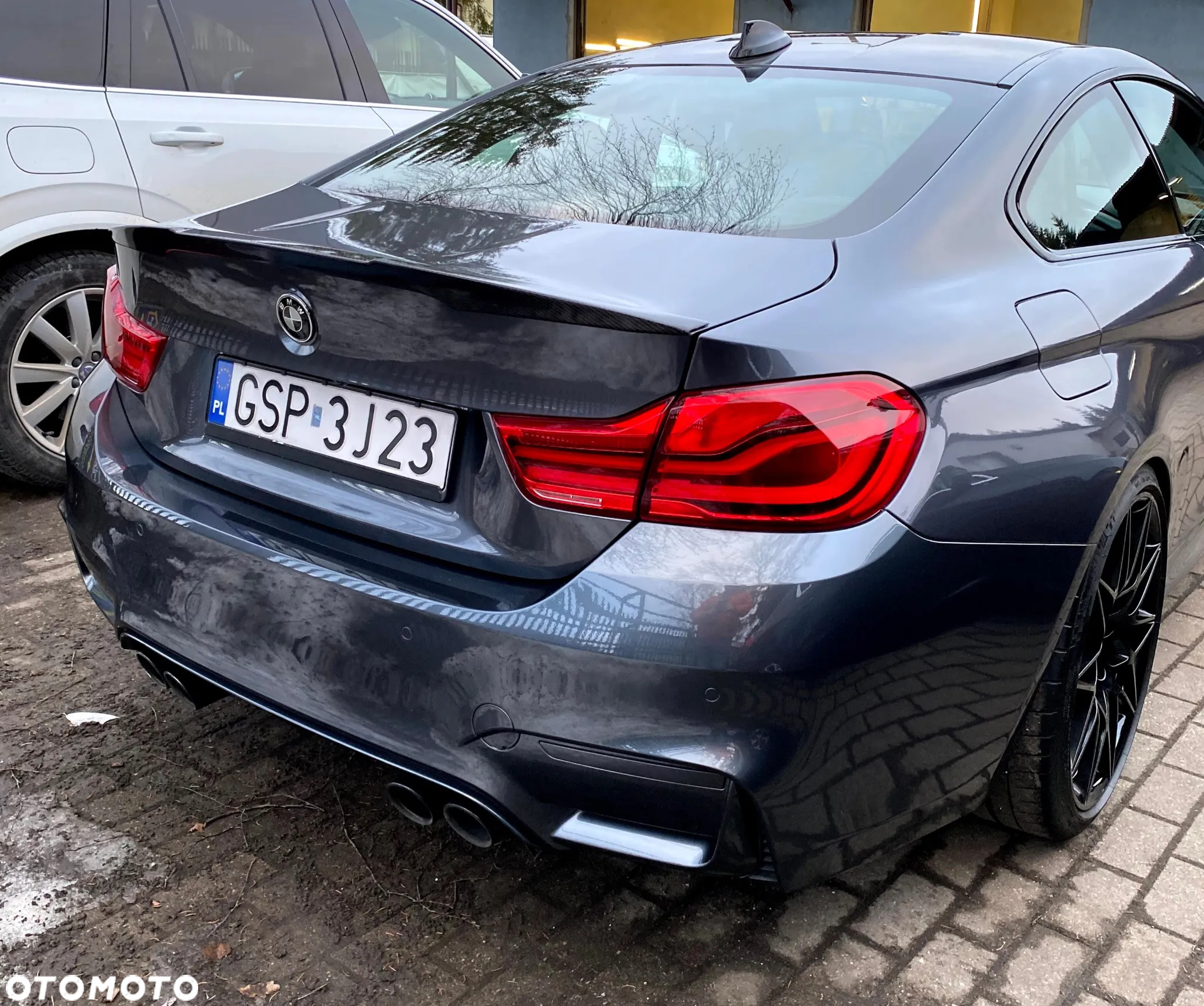BMW M4 Coupe DKG - 9