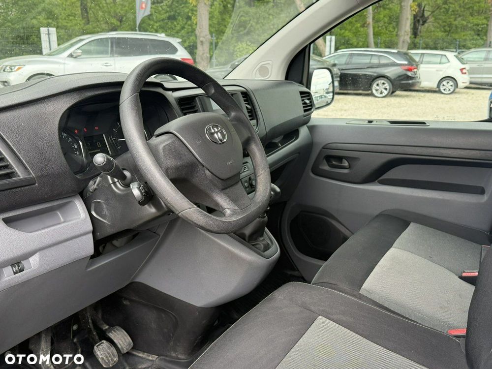 Toyota Proace Verso - 10
